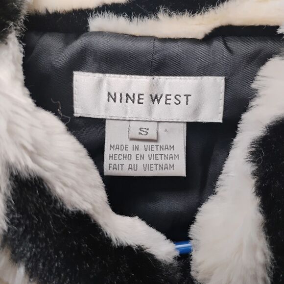 Faux Fur White Tiger / Zebra Print Eclectic Unique Chic Fun Party Coat Sz Small - Picture 4 of 12